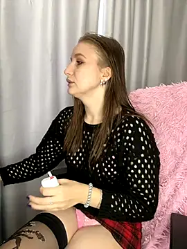 LillyFan-X online show from 3, 11, 2025