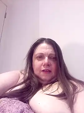 Snapshot of HotHornyEmmaX chatting on 18, 2, 2025 HotHornyEmmaX online show from 18, 2, 2025