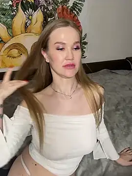 Snapshot of DianaShermy chatting on 5, 2, 2025 DianaShermy online show from 5, 2, 2025