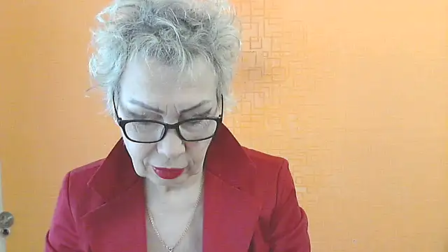 NessyJenixs online show from 1, 2, 2026