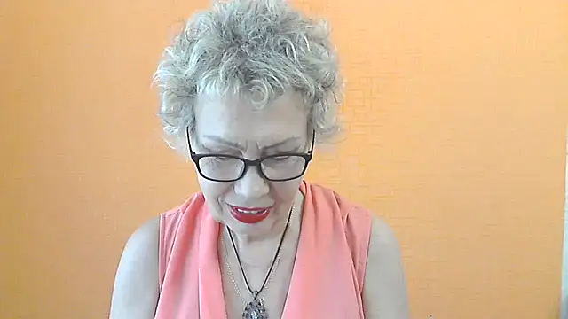 NessyJenixs online show from 1, 7, 2026