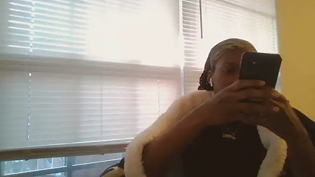 theprettysoles online show from 26, 2, 2025