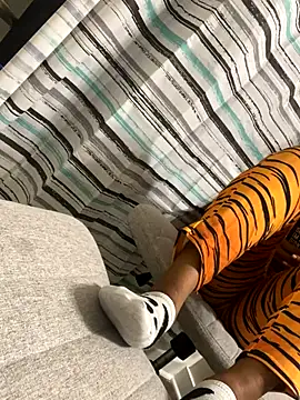 theprettysoles online show from 1, 11, 2025