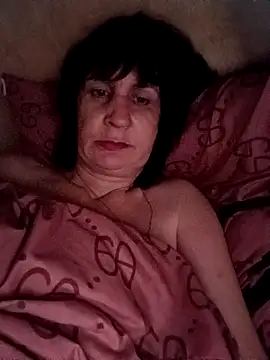 Laura Kiss online show from 20, 4, 2026