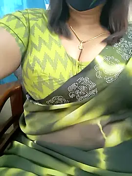 Queenflowerr online show from 27, 4, 2026