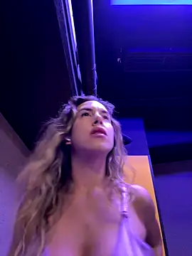 Snapshot of veronikawithDDDs chatting on 19, 11, 2025 veronikawithDDDs online show from 19, 11, 2025