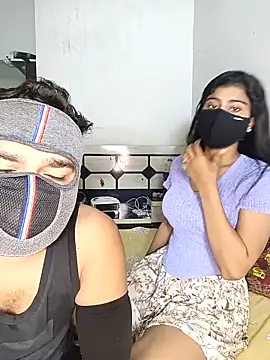 Snapshot of Love-N chatting on 20, 12, 2025 Love-N online show from 20, 12, 2025