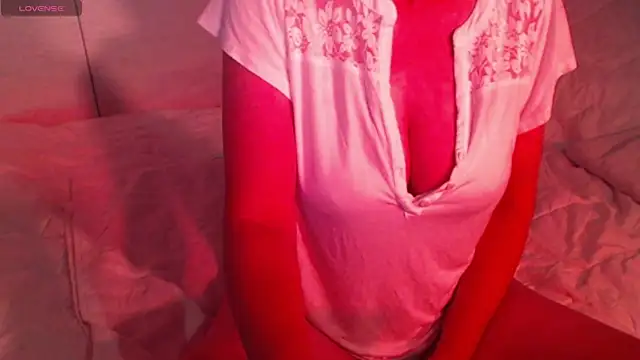 Snapshot of sweetchani666 chatting on 23, 9, 2025 sweetchani666 online show from 23, 9, 2025