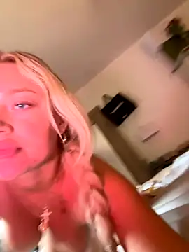 blissdimicco online show from 3, 10, 2025