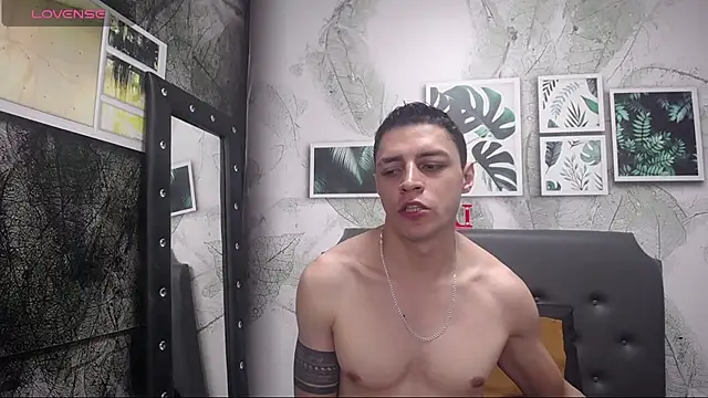 Frank Millers online show from 3, 2, 2025