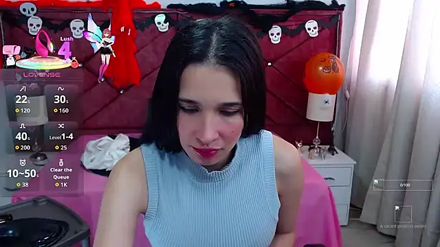 victoria adams07 online show from 4, 10, 2025