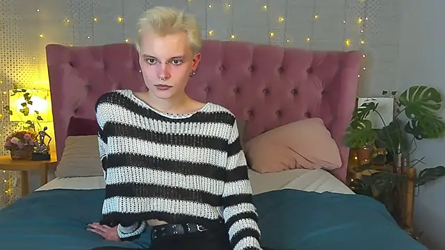 Snapshot of DemianEnglen chatting on 21, 1, 2025 DemianEnglen online show from 21, 1, 2025