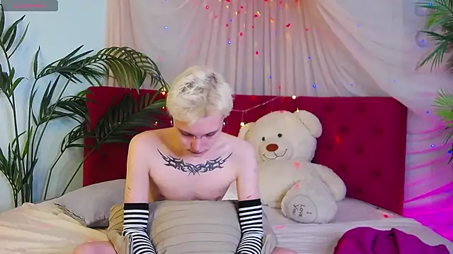 Snapshot of DemianEnglen chatting on 29, 1, 2025 DemianEnglen online show from 29, 1, 2025