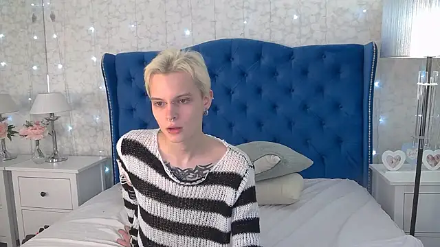 Snapshot of DemianEnglen chatting on 28, 2, 2025 DemianEnglen online show from 28, 2, 2025