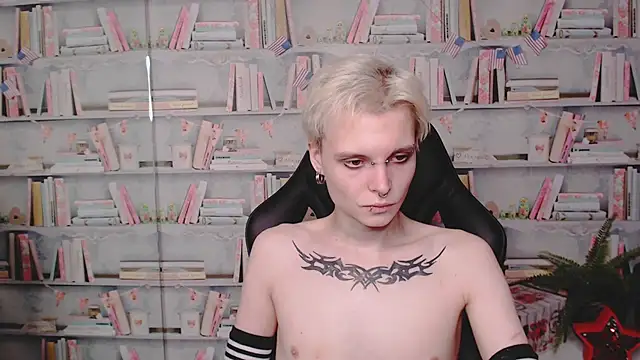 Snapshot of DemianEnglen chatting on 3, 3, 2025 DemianEnglen online show from 3, 3, 2025