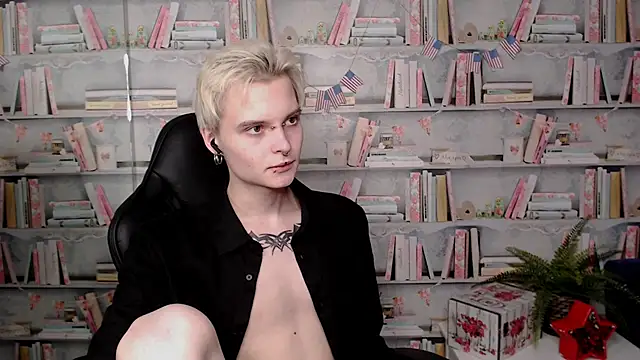 Snapshot of DemianEnglen chatting on 11, 3, 2025 DemianEnglen online show from 11, 3, 2025