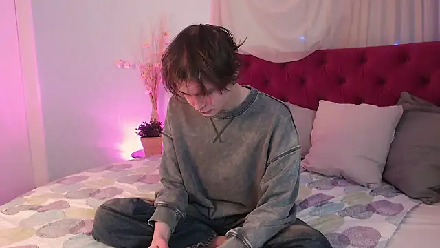 Snapshot of DemianEnglen chatting on 3, 4, 2026 DemianEnglen online show from 3, 4, 2026