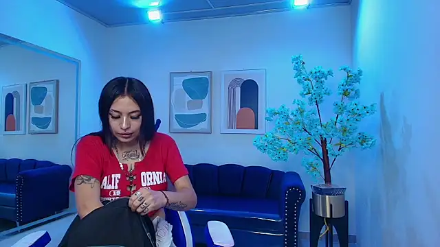 Charlotte ethan online show from 4, 3, 2025