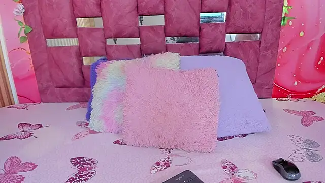 scarlett  evans  online show from 28, 4, 2026