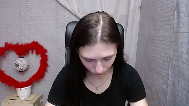 Snapshot of AmandaJi_ chatting on 13, 2, 2025 AmandaJi online show from 13, 2, 2025