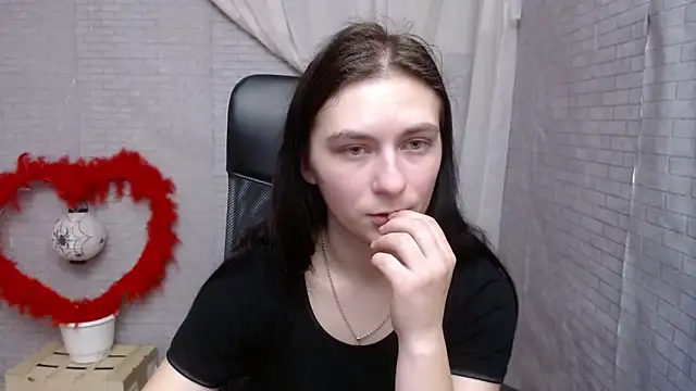 Snapshot of AmandaJi_ chatting on 13, 2, 2025 AmandaJi online show from 13, 2, 2025