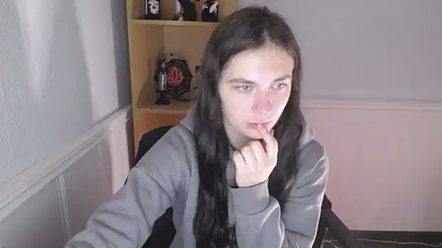 Snapshot of AmandaJi_ chatting on 27, 10, 2025 AmandaJi online show from 27, 10, 2025