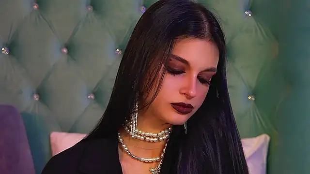 BeverlyMost online show from 4, 11, 2025