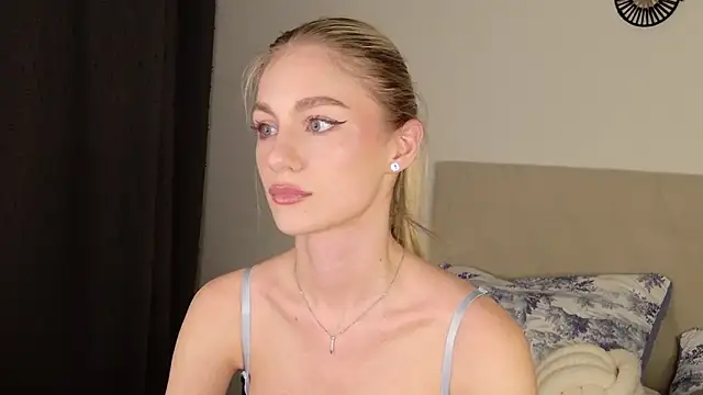 GabriellaOlsen online show from 4, 2, 2026