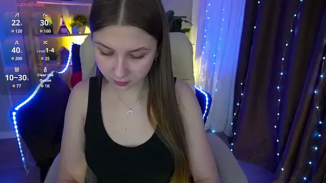 AureliaBliss  online show from 4, 3, 2025