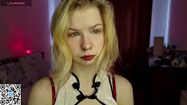 LynetHakes online show from 12, 4, 2026