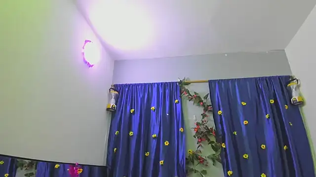 ShairaMarss online show from 18, 11, 2025