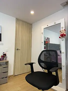 KarlaWild online show from 9, 10, 2025