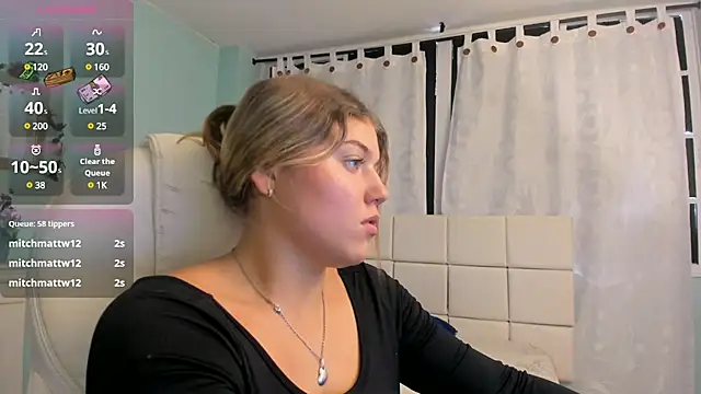 alaia greyy online show from 6, 2, 2025