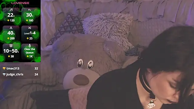 BritneyBarker online show from 15, 3, 2025