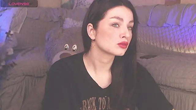 BritneyBarker online show from 19, 3, 2025