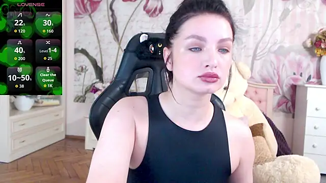 BritneyBarker online show from 26, 9, 2025