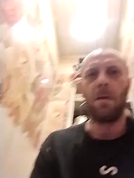 MaxDevilWhite online show from 28, 4, 2026