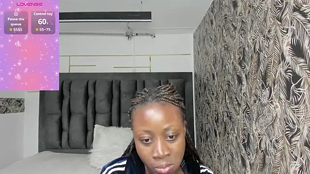 Sara Naugty online show from 17, 9, 2025