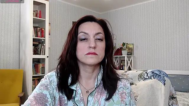 Soffya Soy online show from 24, 4, 2026