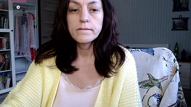 Soffya Soy online show from 28, 4, 2026