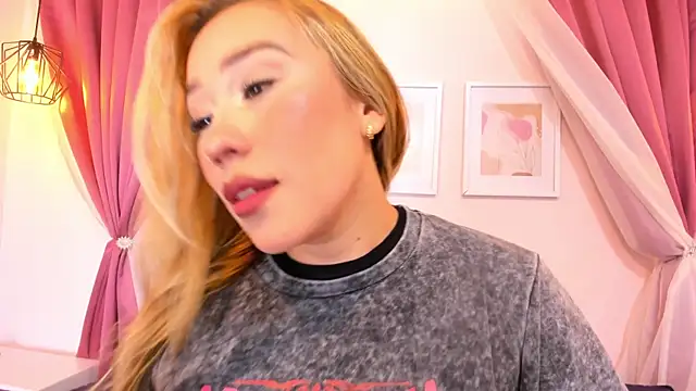 Lannajansen online show from 28, 4, 2026