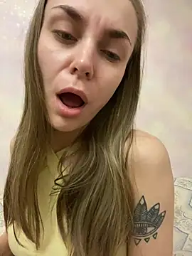 White Lu online show from 1, 2, 2025