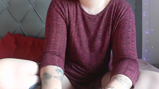 bunnyfox420 online show from 24, 4, 2026