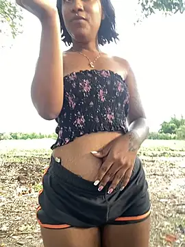 Snapshot of Charlotte_bronxxx chatting on 26, 1, 2025 Charlotte bronxxx online show from 26, 1, 2025