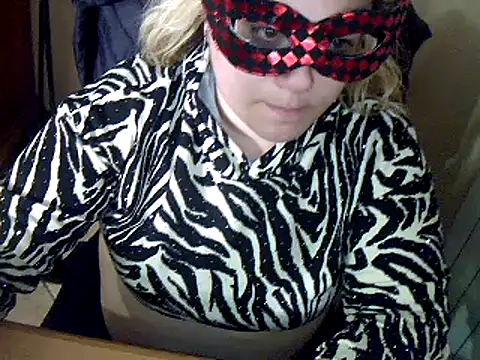 topina8 online show from 10, 3, 2025