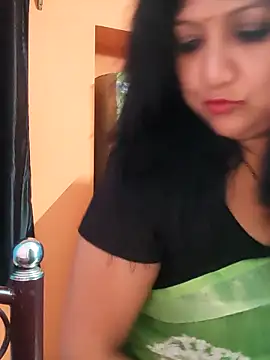 horny lizia online show from 14, 4, 2026