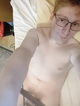 Arttuforyounakedboy online show from 2, 4, 2026