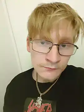 Arttuforyounakedboy online show from 21, 7, 2026