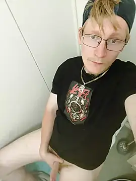 Arttuforyounakedboy online show from 24, 7, 2026