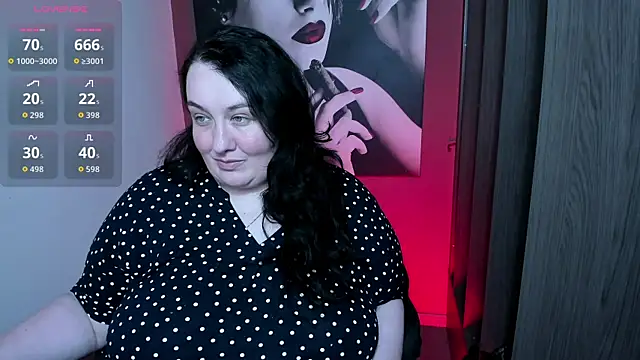 QueenOfHaze online show from 11, 4, 2026